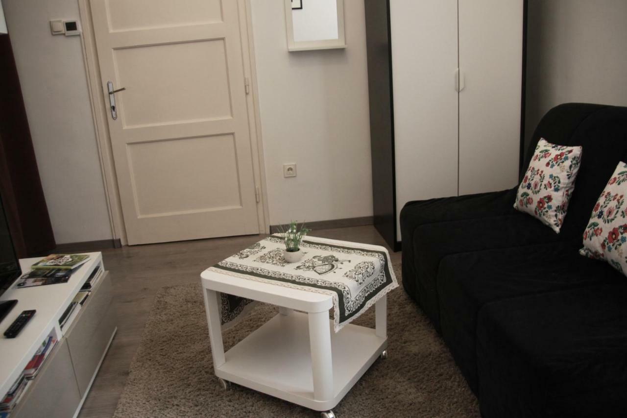 Duna Szecsi Apartman Budapest Exterior photo