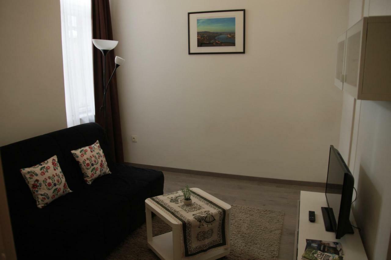 Duna Szecsi Apartman Budapest Exterior photo