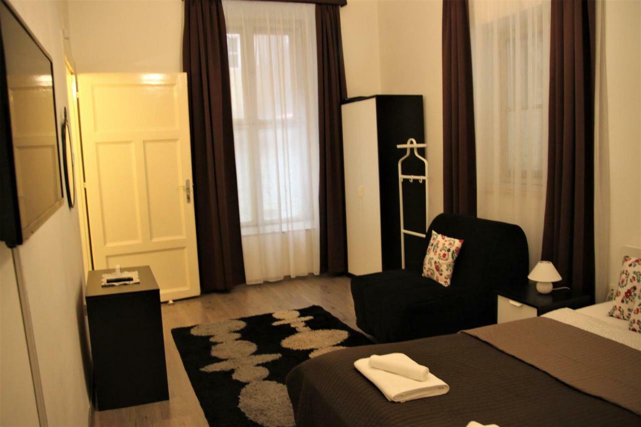 Duna Szecsi Apartman Budapest Exterior photo
