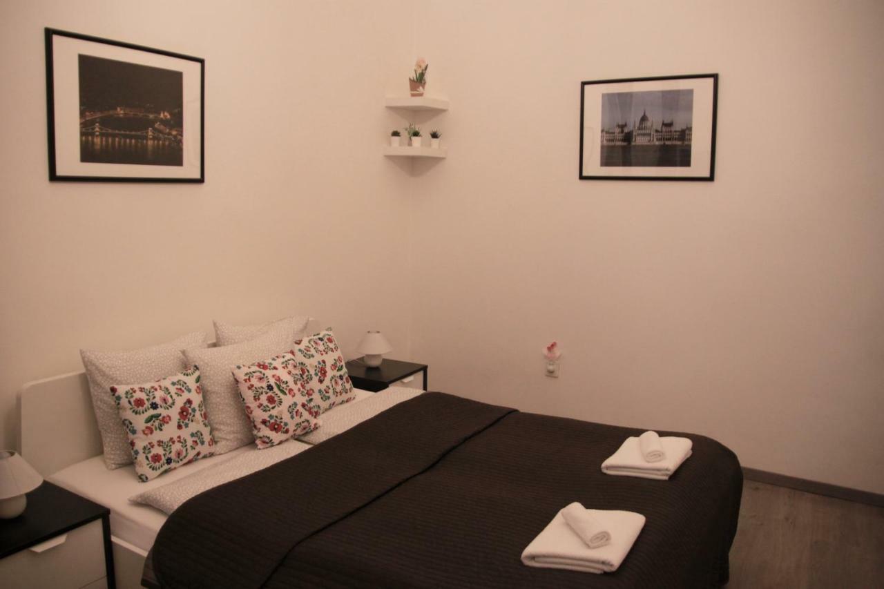 Duna Szecsi Apartman Budapest Exterior photo